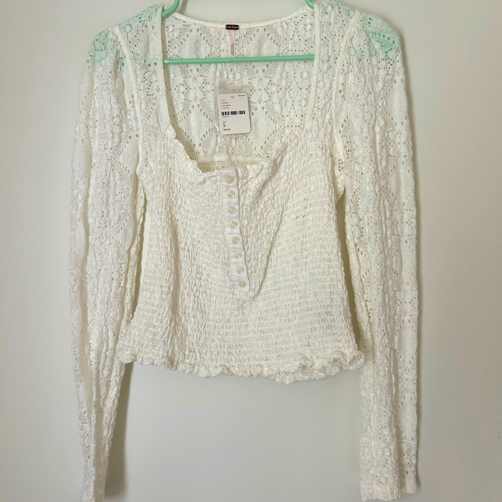 FREE PEOPLE White Lace Top 🤍